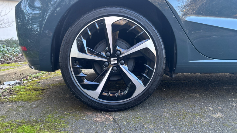 SEAT Ibiza 1.0 TSI 95 FR Sport 5dr Petrol Hatchback